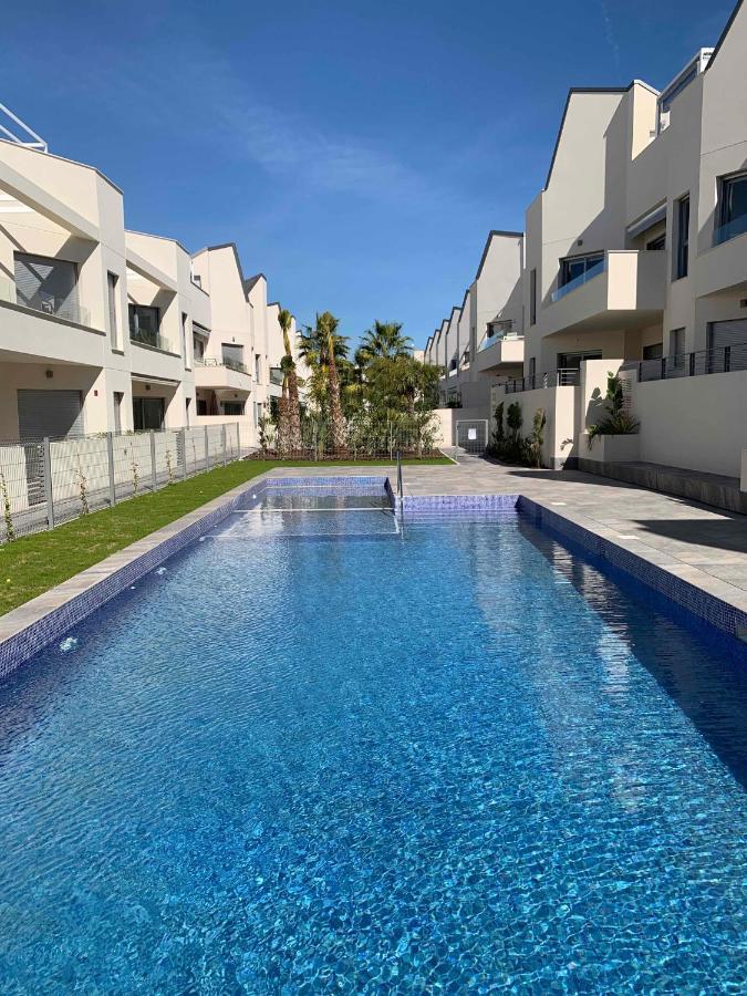 Apartamento Amalia Delux En Τορεβιέχα Εξωτερικό φωτογραφία